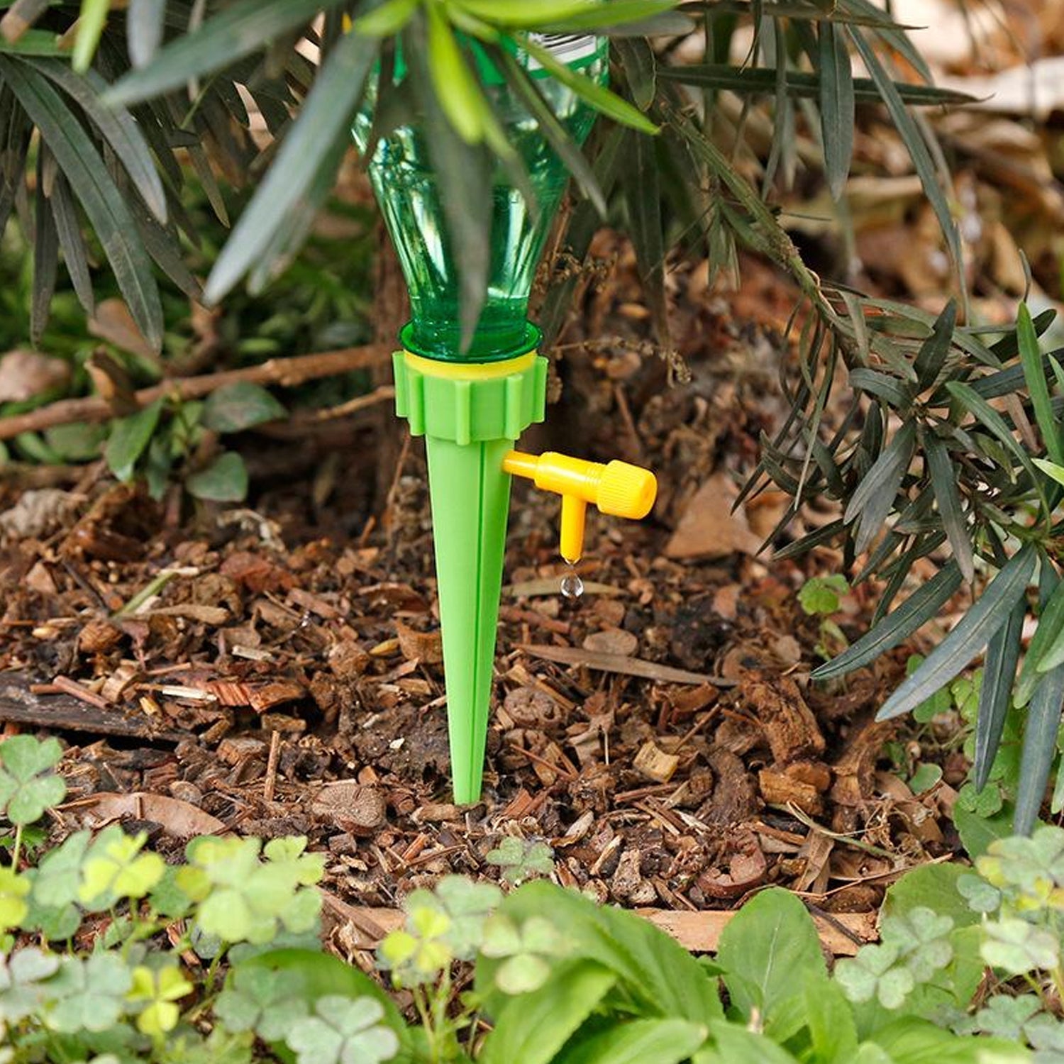 Adjustable Plant Watering Spikes with Slow Release Valve