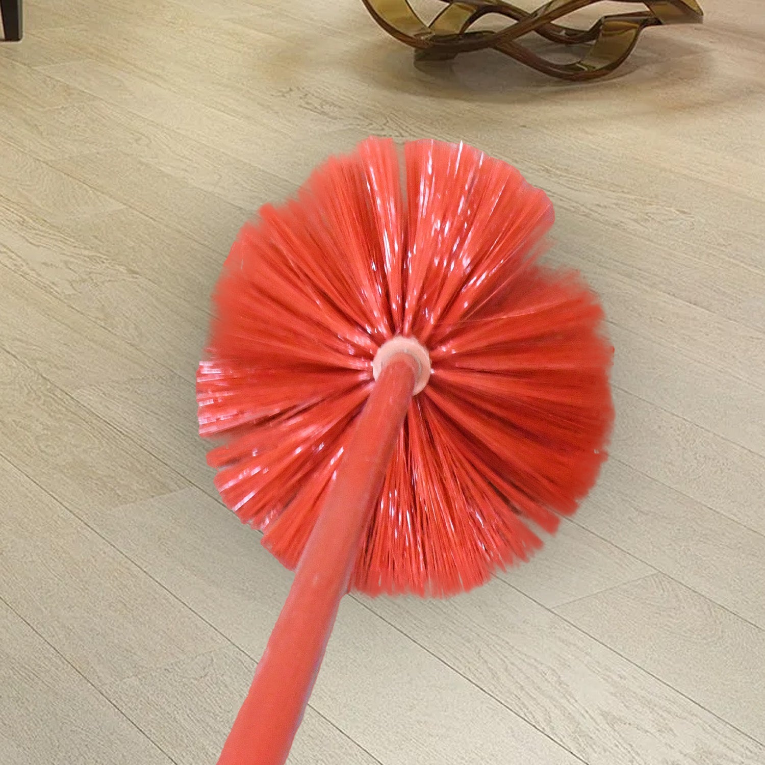 90-inch Metal Extendable Cobweb Brush – Ceiling, Fan & Light Dust Cleaning (MOQ: 3)